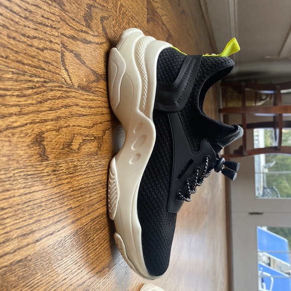 BLACK FASHION SNEAKERS - Picture 2 of 3